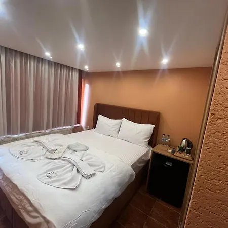 Cemre Homes