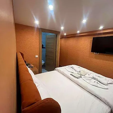 Cemre Homes