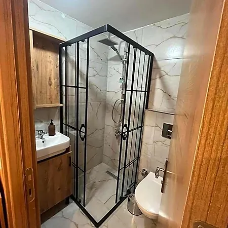 Cemre Homes